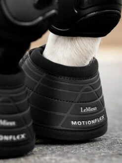 LeMieux Motionflex Over Reach Boot -Saddle Shop 17898b